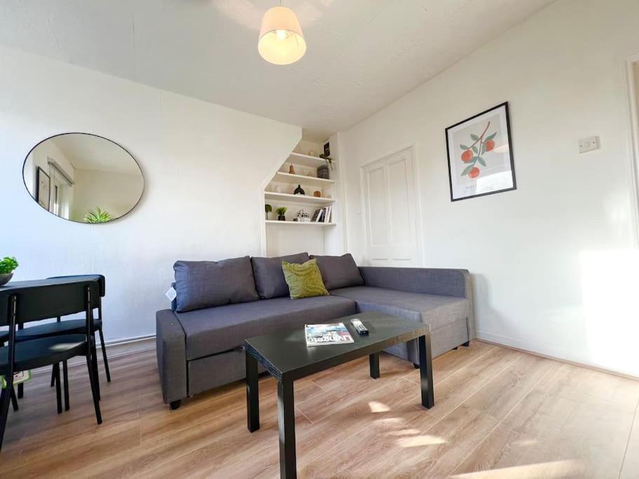 דירות לונדון 2 Bed Flat- Belsize Park מראה חיצוני תמונה